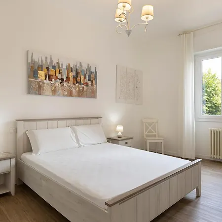 Apartment Bononia - By Impero House Stresa