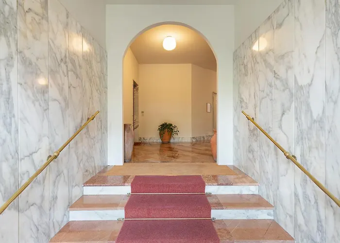 Bononia - By Impero House 스트레사